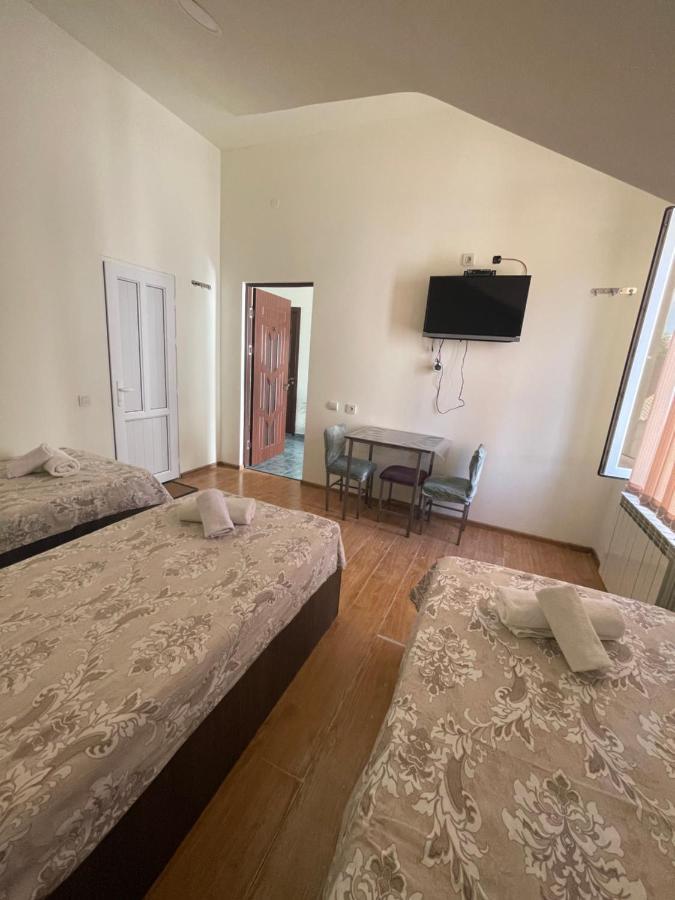 Noragyugh Guest House Erévan Extérieur photo