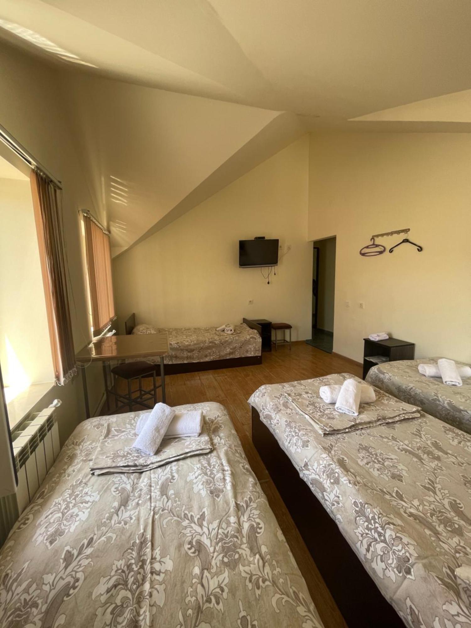 Noragyugh Guest House Erévan Extérieur photo